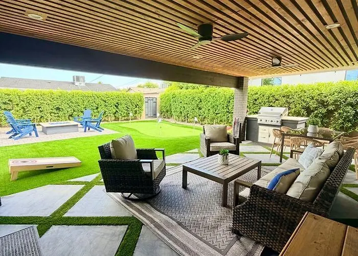 Oasis Heated Pool, & Putting * Scottsdale
